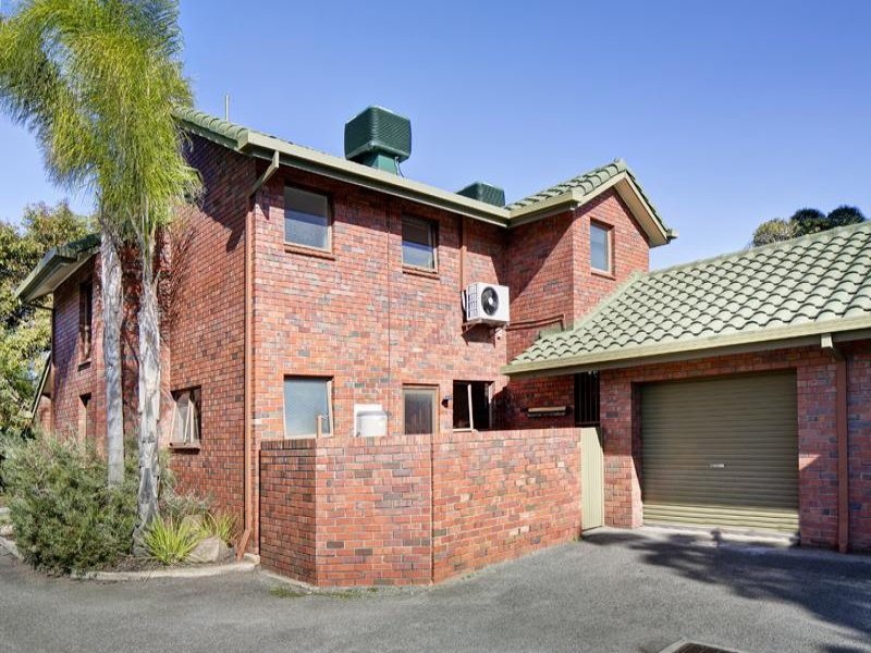 2/88 Barnard Street, North Adelaide Sold by Booth Real Estate - image 1