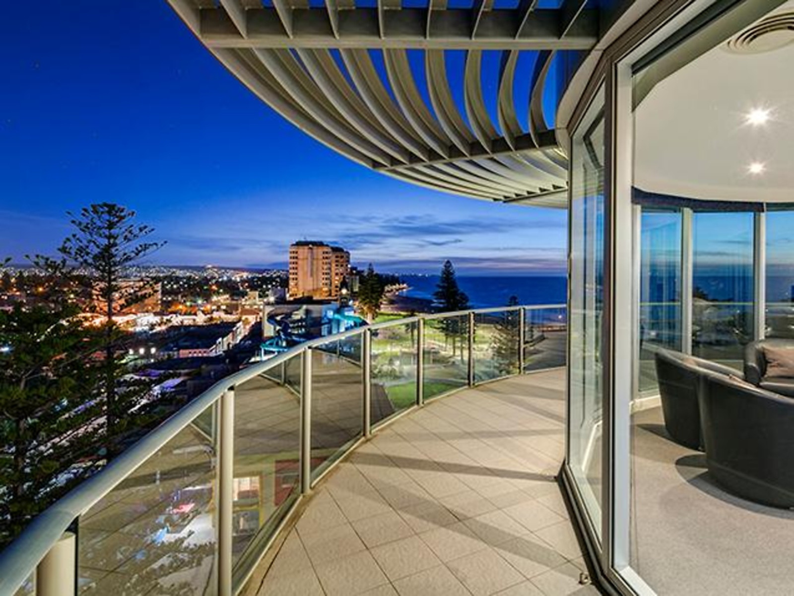 907/19 Holdfast Promenade, Glenelg Sold by Booth Real Estate - image 1