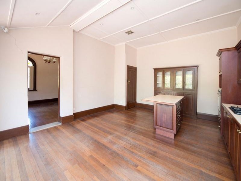 61 WELLINGTON SQ, North Adelaide Sold by Booth Real Estate - image 1