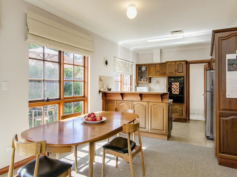 10 GOYDER STREET, Erindale Sold by Booth Real Estate - image 1