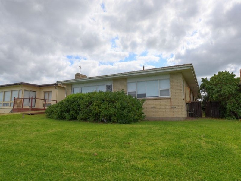 43 SEAGULL AVENUE, Hayborough Sold by Booth Real Estate - image 1