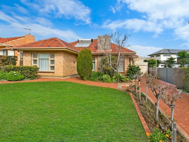 20 KINGSTON Crescent, Kingston Park Sold by Booth Real Estate - image 1