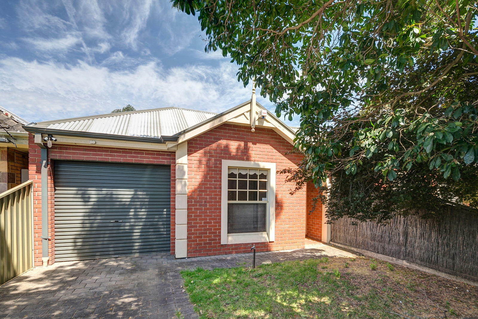 2/34 Farnham Road, Keswick Sold by Booth Real Estate - image 1