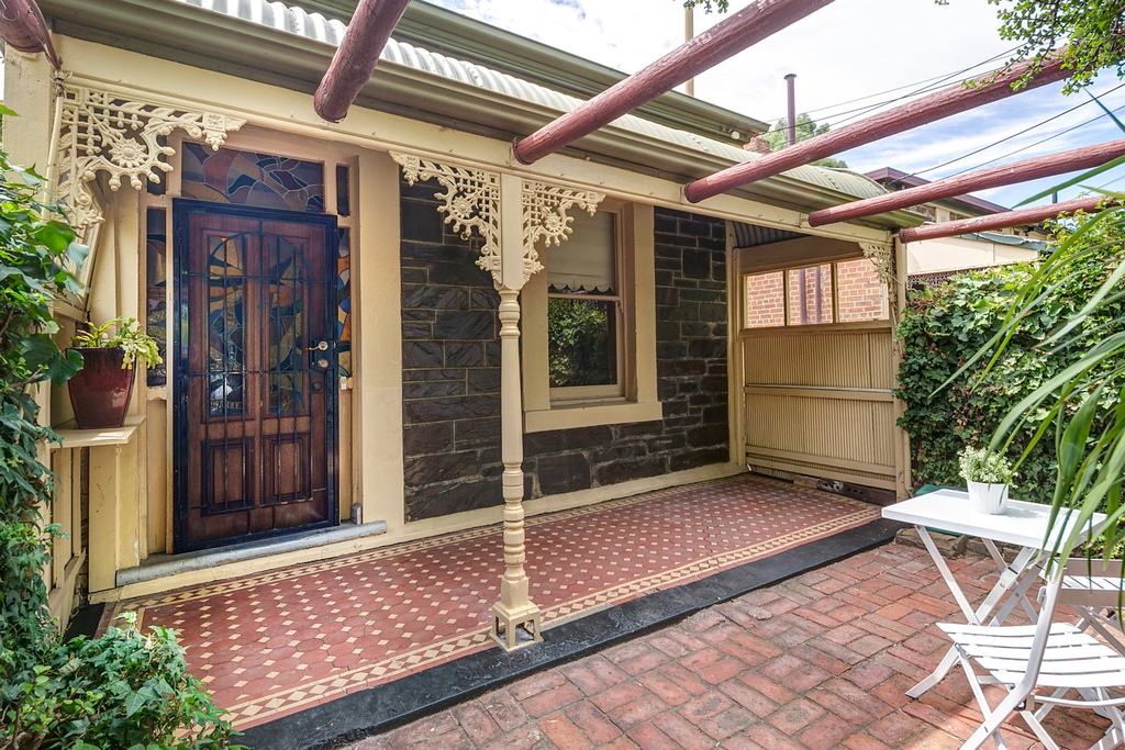 3 Clarence Street, Hyde Park Sold by Booth Real Estate