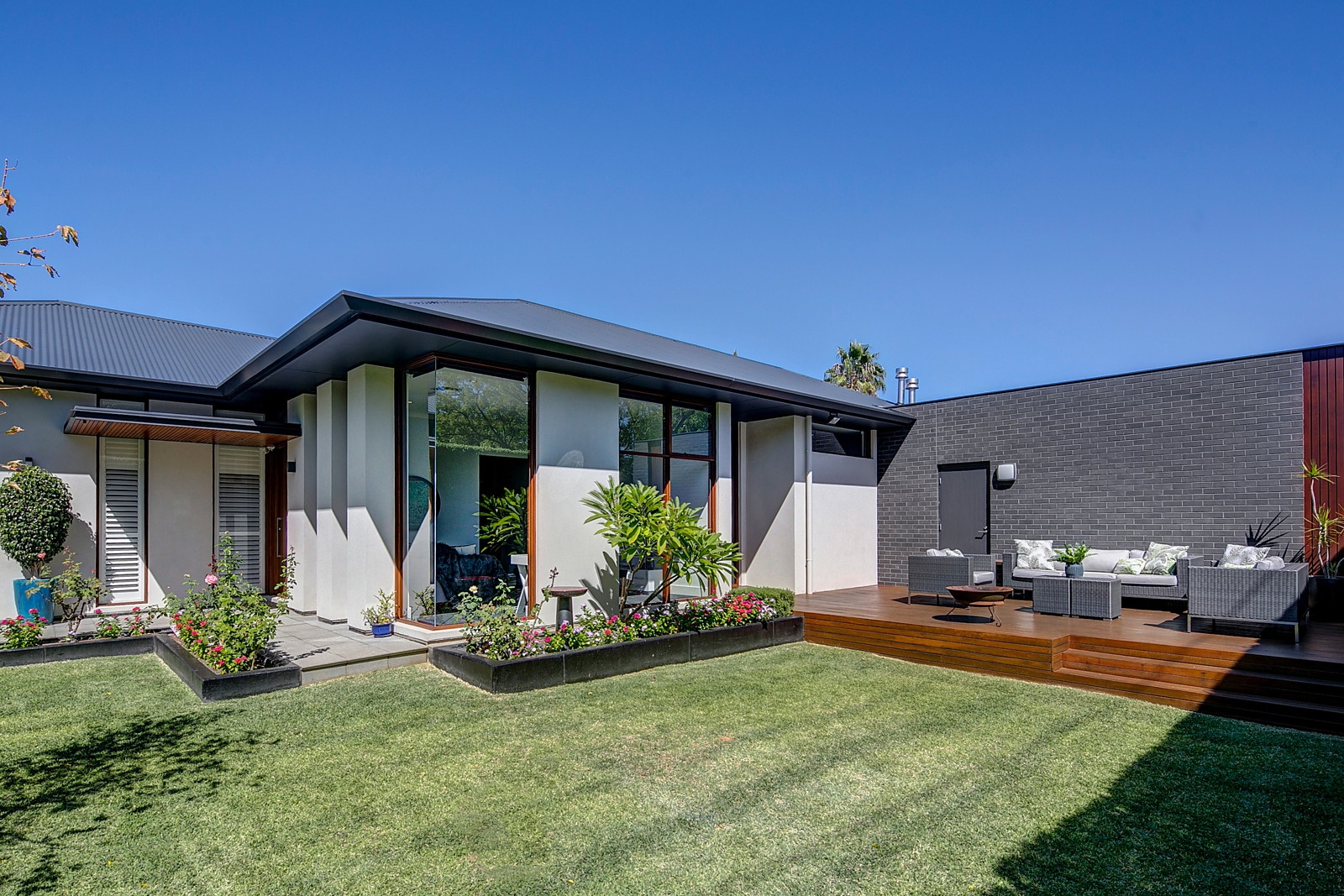 21 Sturt Avenue, Toorak Gardens Sold by Booth Real Estate - image 1