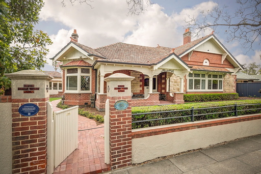 98 Barnard Street, North Adelaide Sold by Booth Real Estate