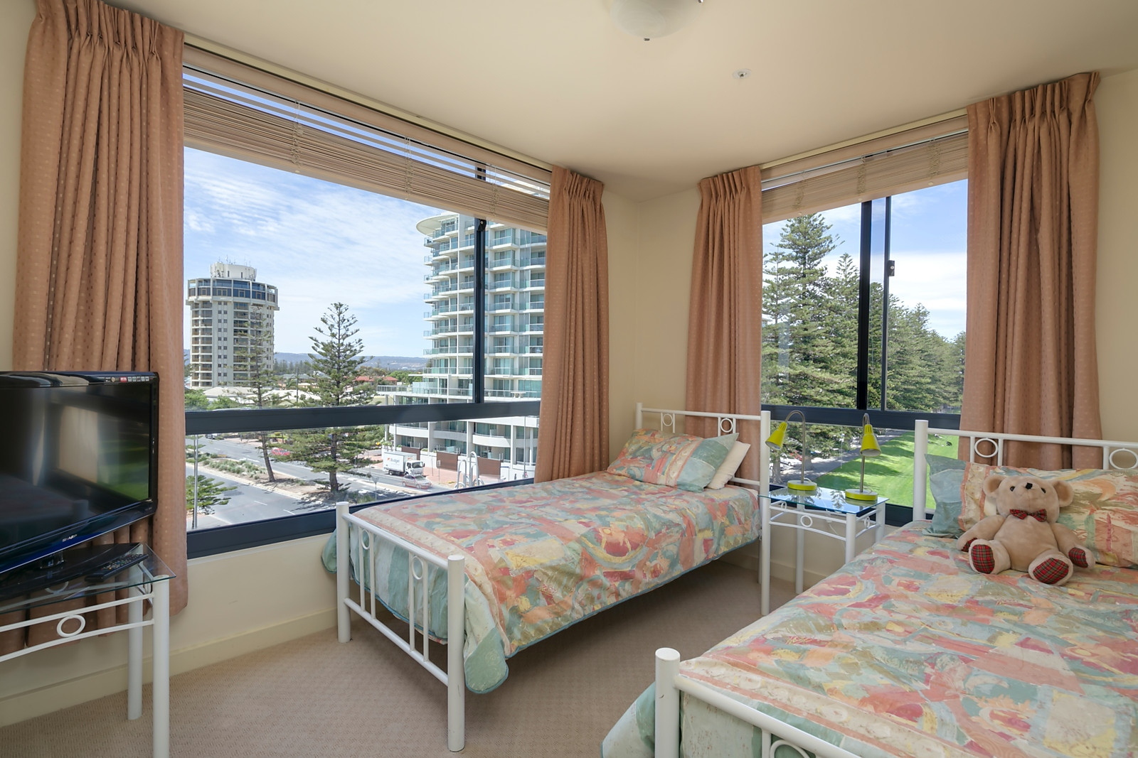 17/30 Colley Terrace, Glenelg Sold by Booth Real Estate - image 1