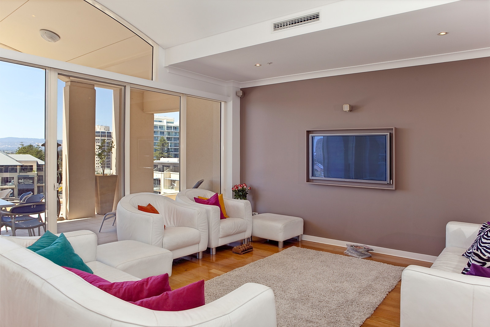 32/7 Holdfast Promenade, Glenelg Sold by Booth Real Estate - image 1