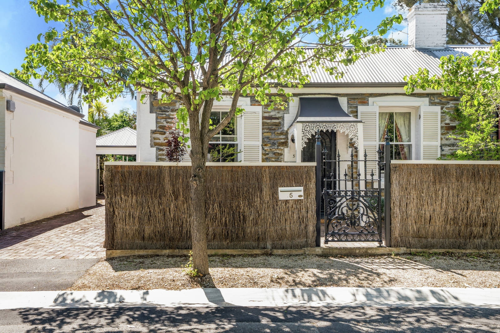 5 Rodger Avenue, Leabrook Sold by Booth Real Estate - image 1