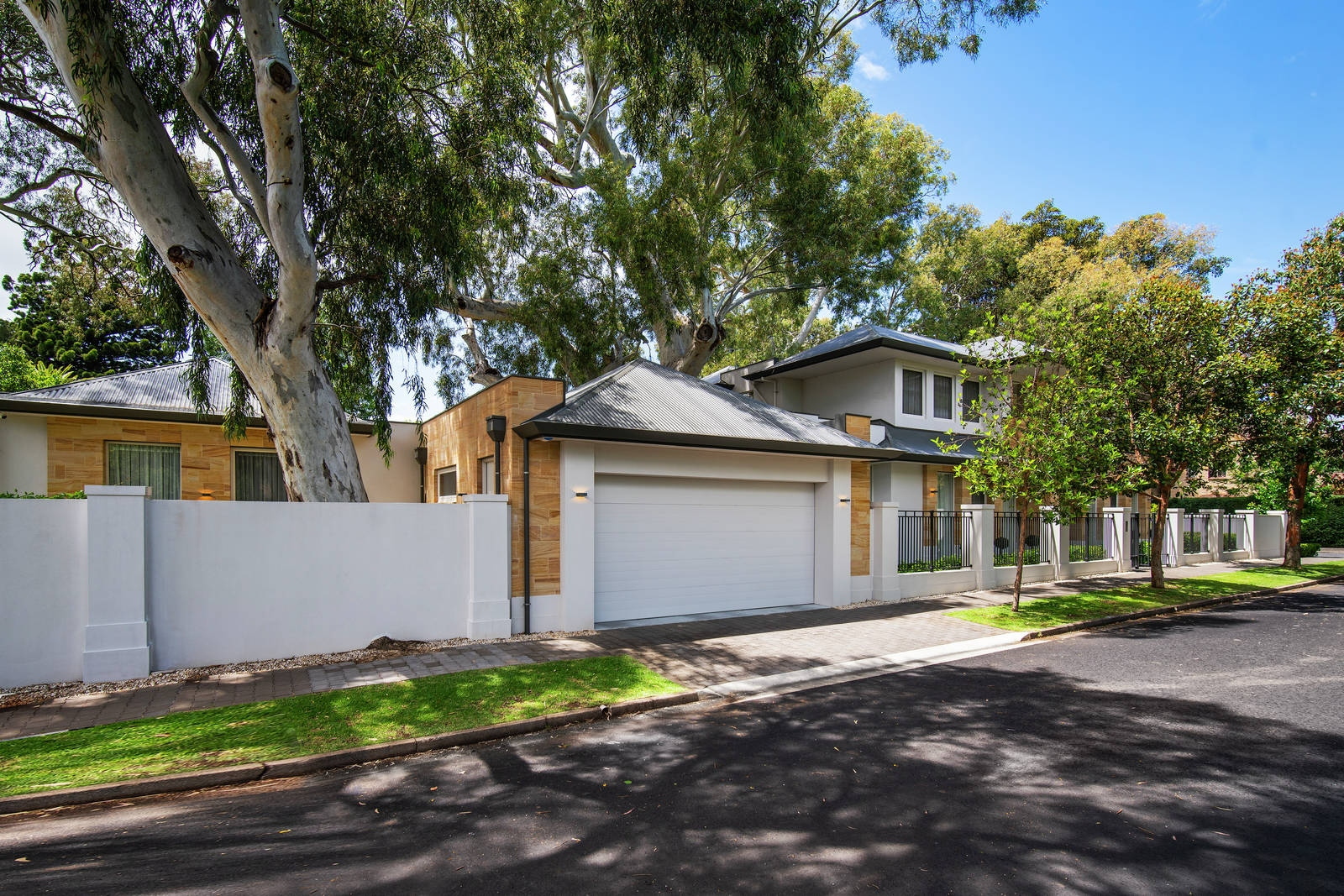 8 Heywood Avenue, Unley Park Sold by Booth Real Estate - image 1