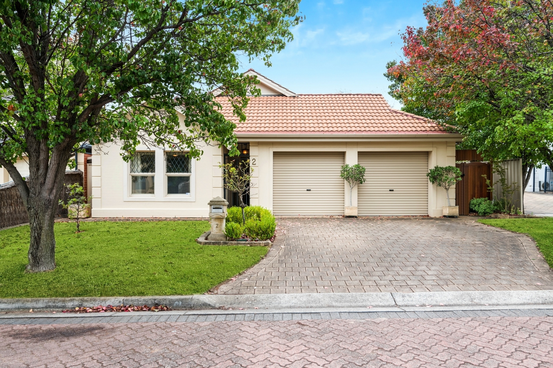 2 Pepperbox Court, Glenside Sold by Booth Real Estate - image 1