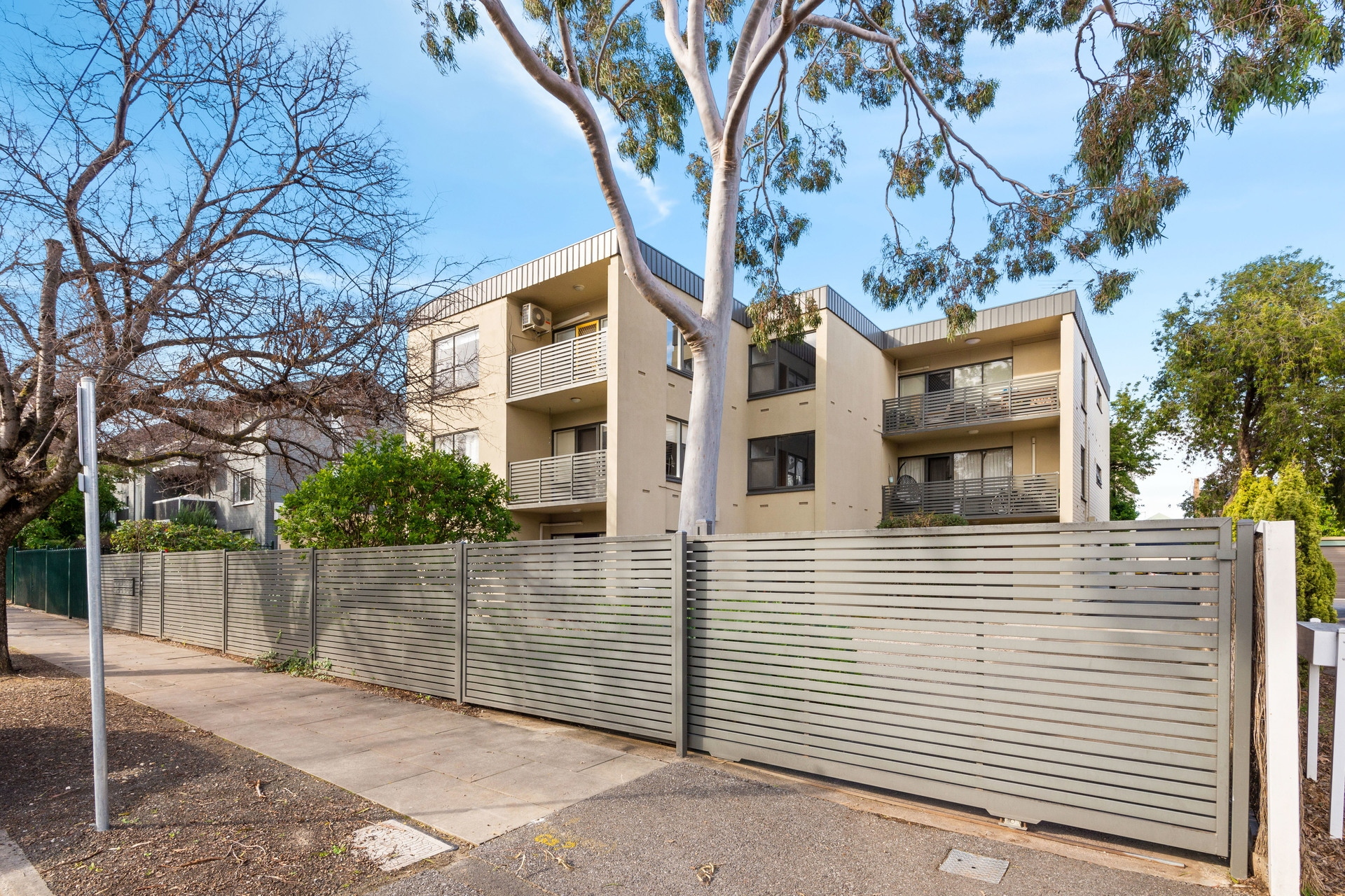 5/141 Buxton Street, North Adelaide Sold by Booth Real Estate - image 1