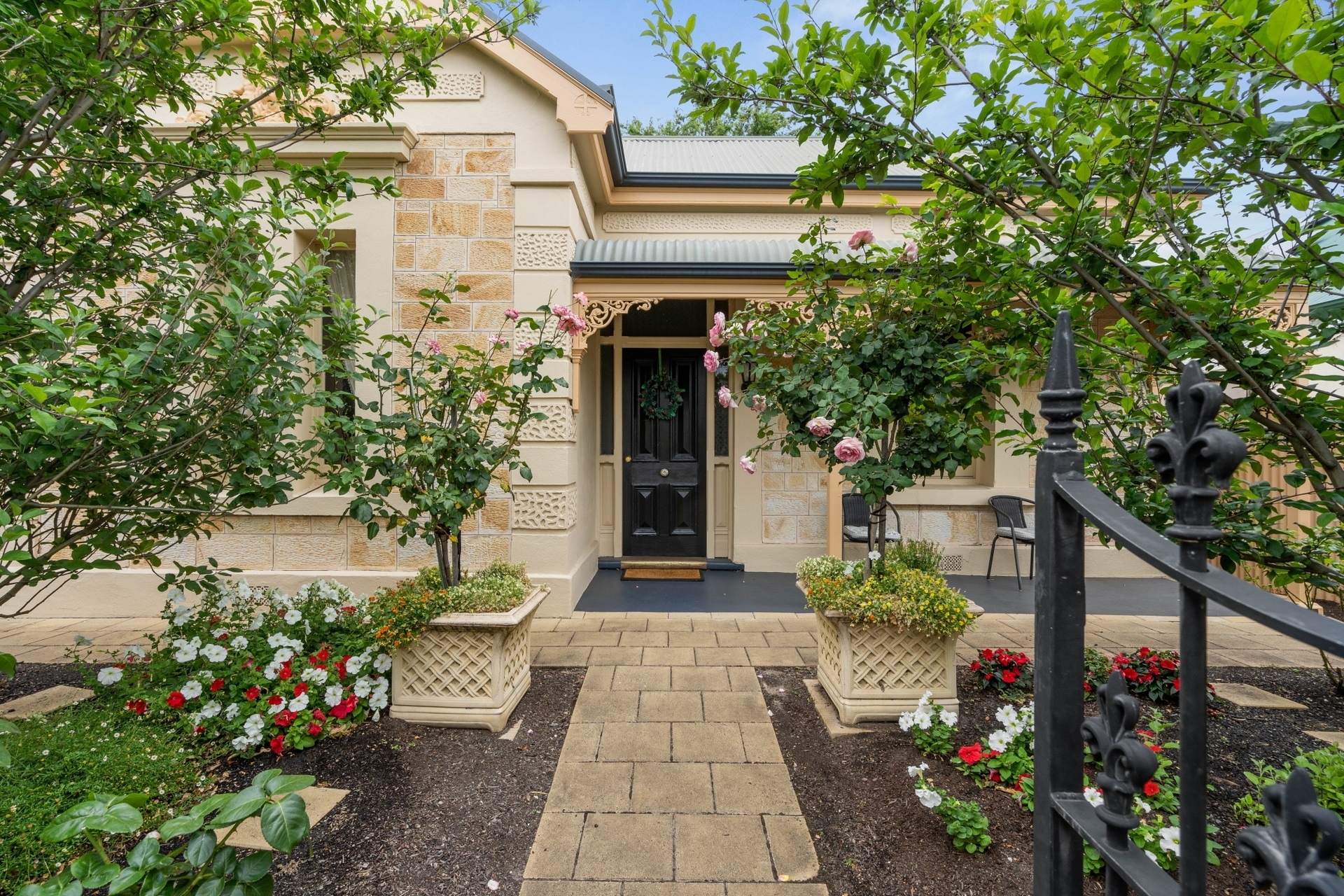 9 Dudley Street, Parkside Sold by Booth Real Estate - image 1